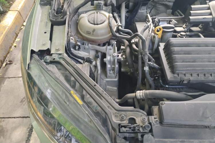 Used Skoda Superb 2016 TSI280 DSG Innovation Edition Engine Bay Right