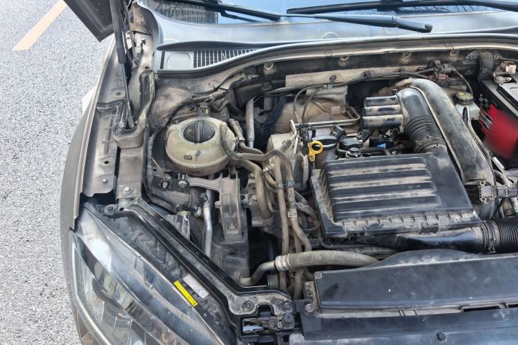 Used Skoda Superb 2016 TSI280 DSG Advanced Edition Engine Bay Right