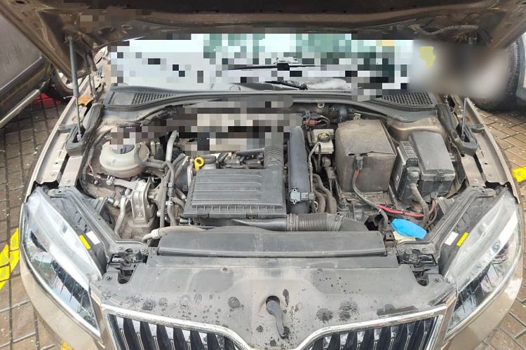 Used Skoda Superb 2016 TSI280 DSG Innovation Edition Engine Bay