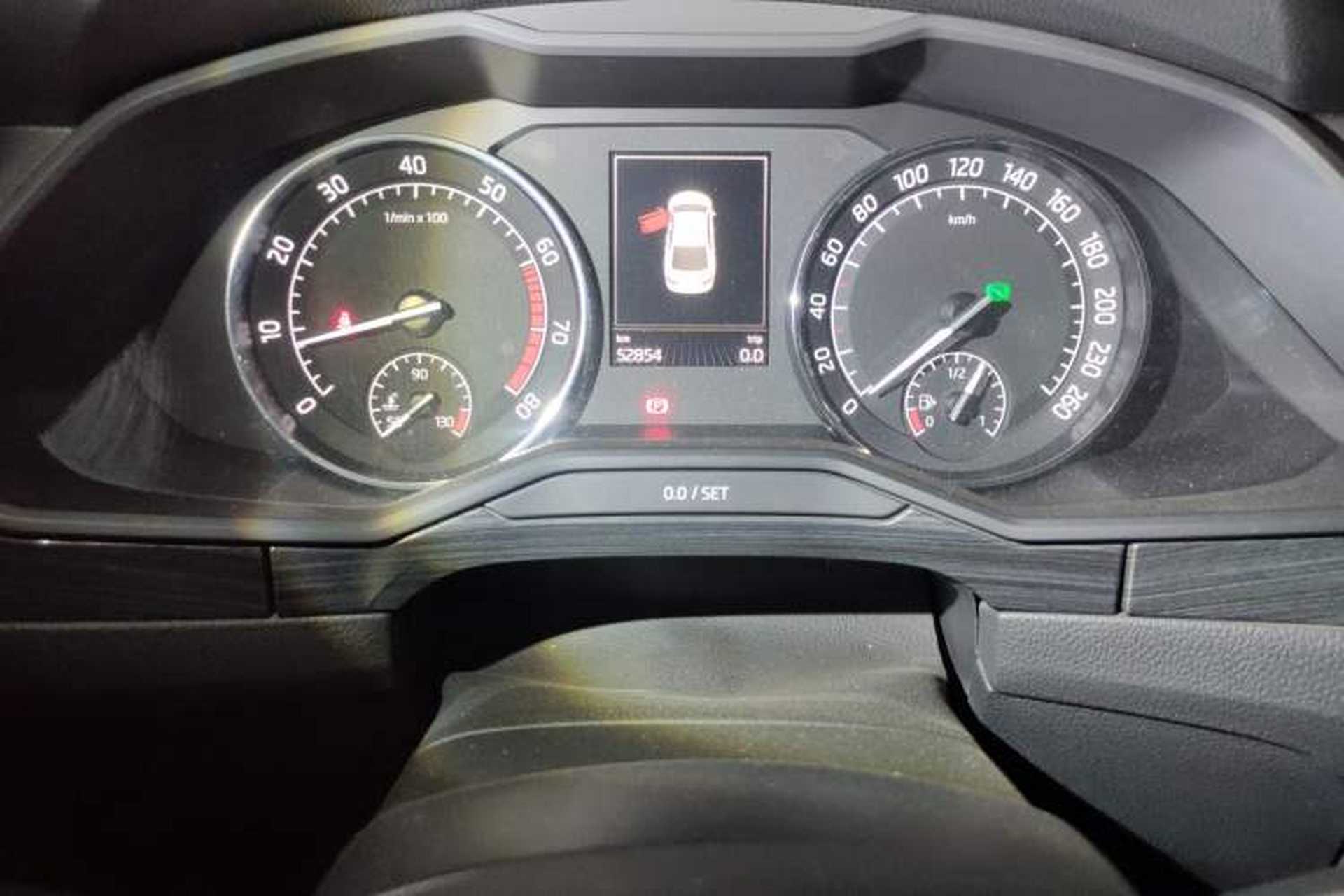 Used Skoda Superb 2016 TSI330 DSG Smart Drive Edition Instrument Cluster