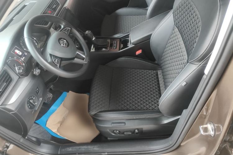 Used Skoda Superb 2016 TSI280 DSG Innovation Edition Left Front Seat