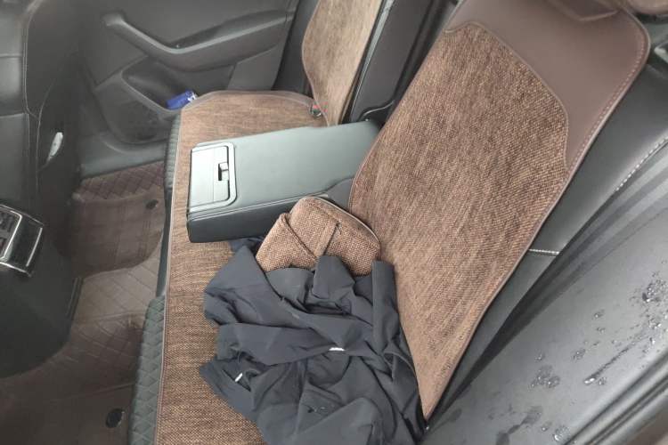 Used Skoda Superb 2016 TSI280 DSG Innovation Edition Left Rear Seat
