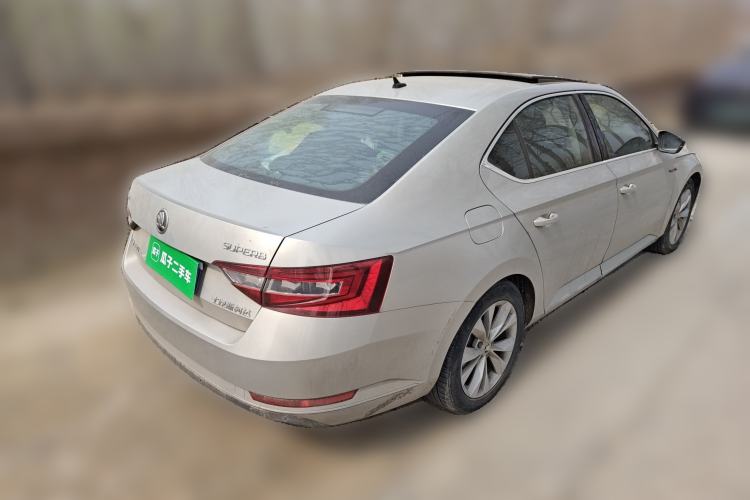 Used Skoda Superb 2016 TSI280 DSG Innovation Edition Rear Right 45 Deg