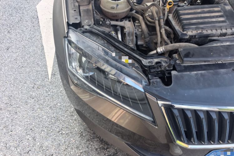 Used Skoda Superb 2016 TSI280 DSG Advanced Edition Right Front Headlight