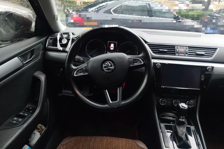 Used Skoda Superb 2016 TSI280 DSG Innovation Edition Steering Wheel