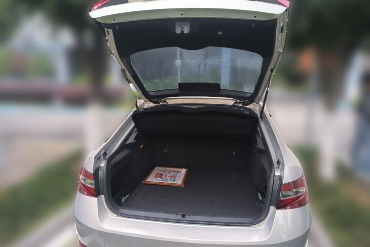 Used Skoda Superb 2016 TSI330 DSG Innovation Edition Trunk