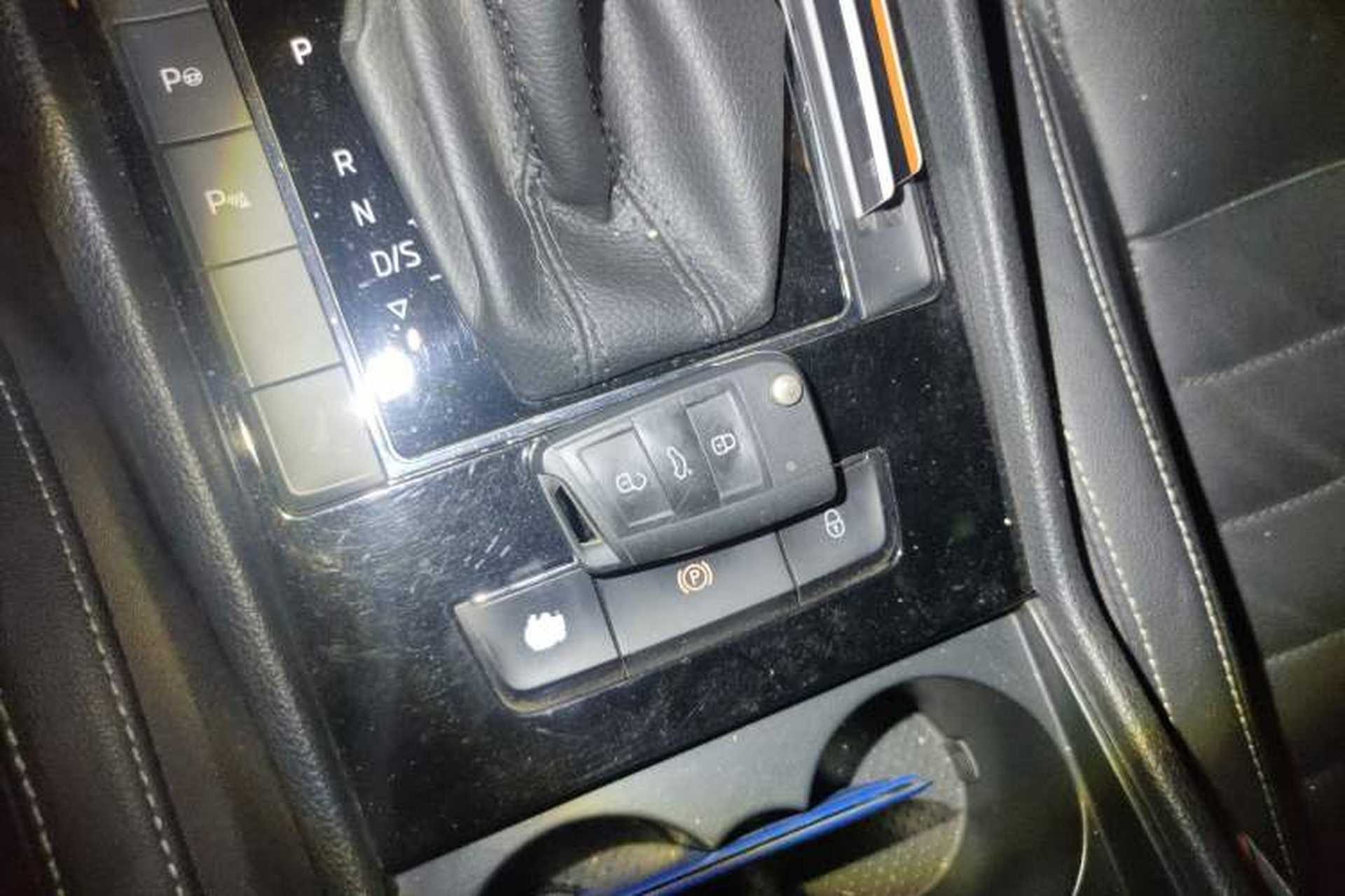 Used Skoda Superb 2016 TSI330 DSG Smart Drive Edition Vehicle Key