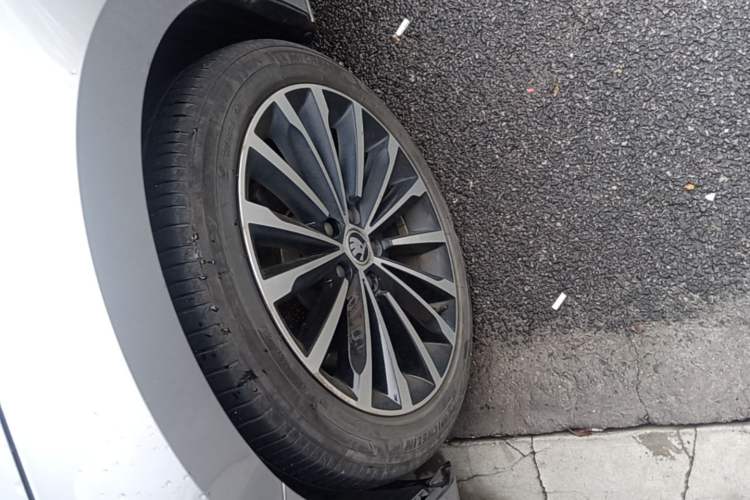 Used Skoda Superb 2017 TSI280 DSG Champion Edition Left Front Wheel Hub