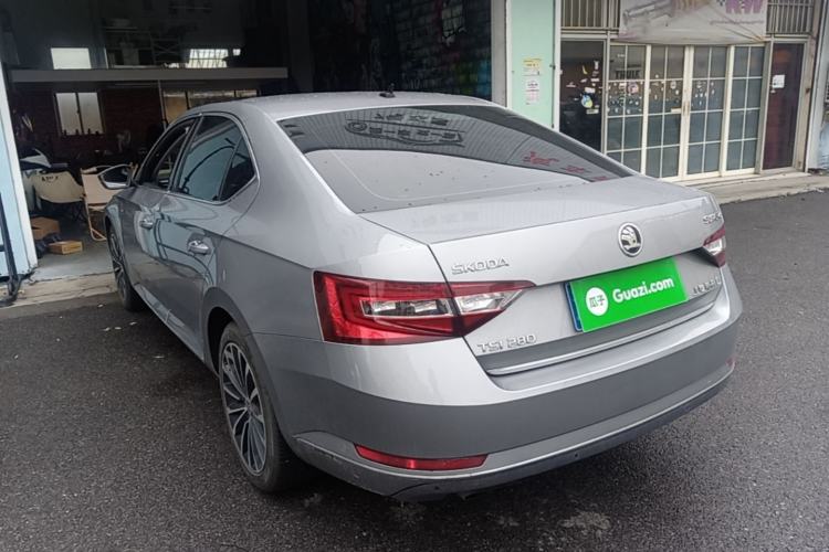 Used Skoda Superb 2017 TSI280 DSG Champion Edition Rear Left 45 Deg
