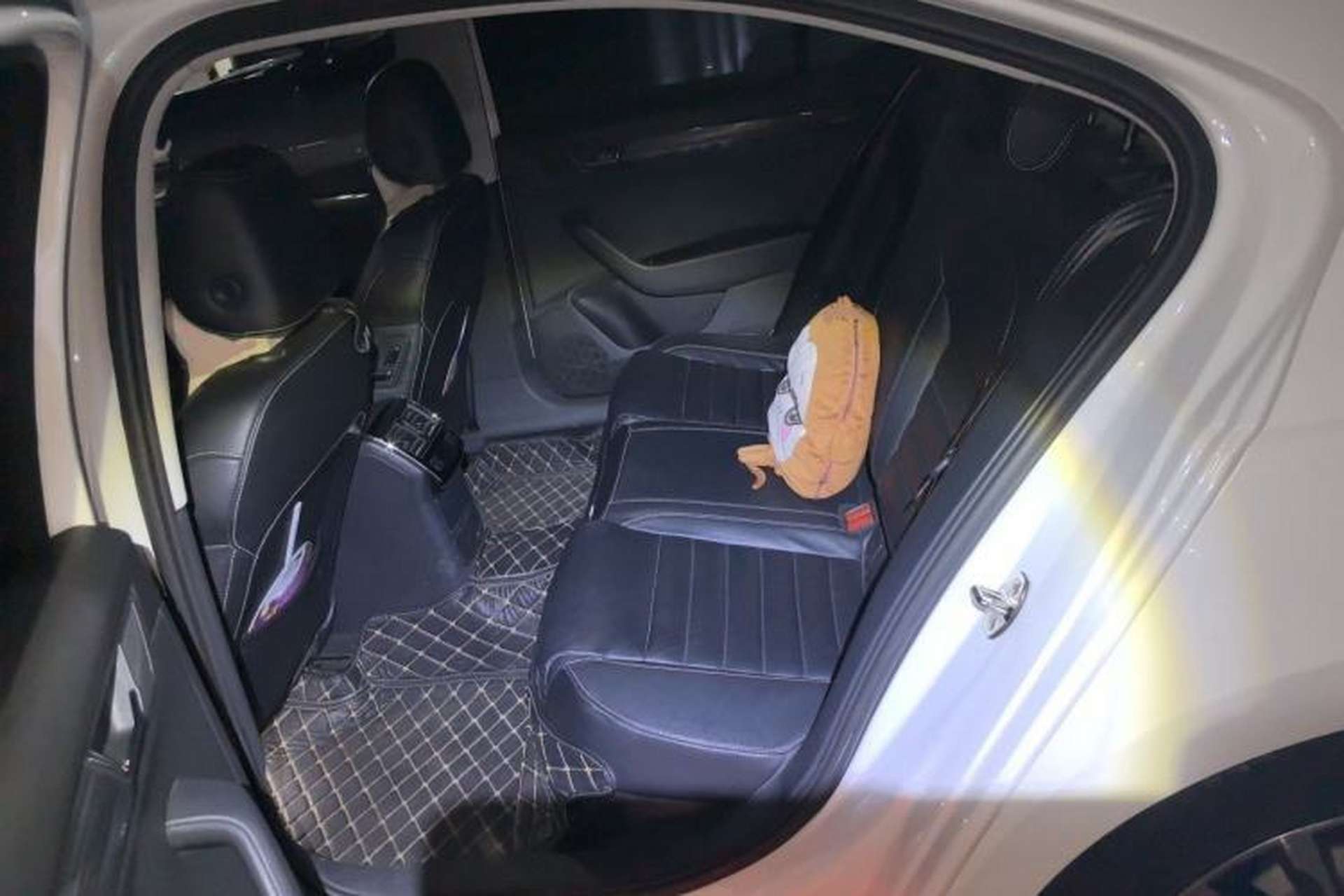 Used Skoda Superb 2017 TSI280 DSG Champion Edition Left Rear Seat