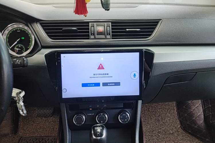 Used Skoda Superb 2018 TSI280 DSG Standard Edition China VI Audio And AC Panel