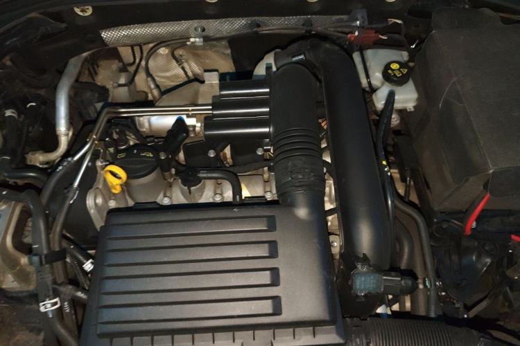 Used Skoda Superb 2018 TSI280 DSG Comfort Edition China V Standard Engine Bay