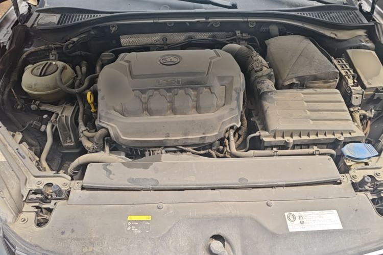 Used Skoda Superb 2018 TSI330 DSG Comfort Edition China VI Standard Engine Bay