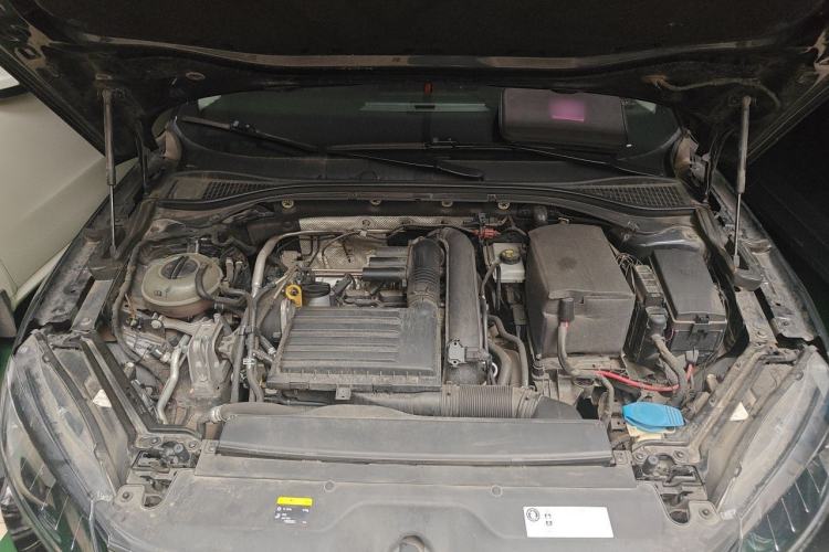 Used Skoda Superb 2018 TSI280 DSG Comfort Edition China V Standard Engine Bay