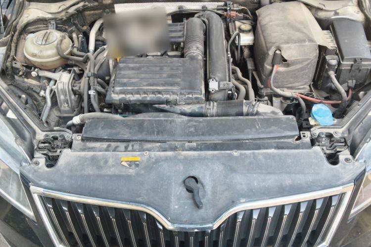 Used Skoda Superb 2018 TSI280 DSG Comfort Edition China V Standard Engine Bay