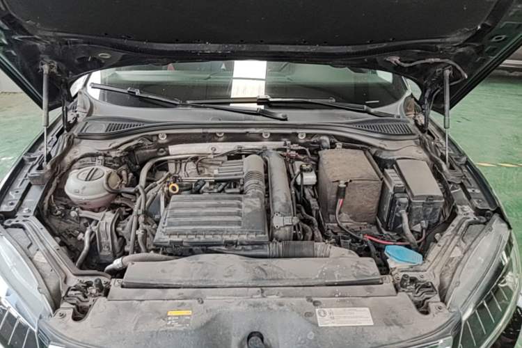 Used Skoda Superb 2018 TSI280 DSG Standard Edition China VI Engine Bay