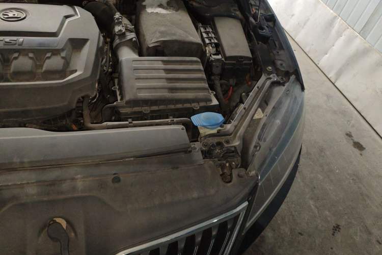 Used Skoda Superb 2018 TSI330 DSG Comfort Edition China V Standard Engine Bay Left