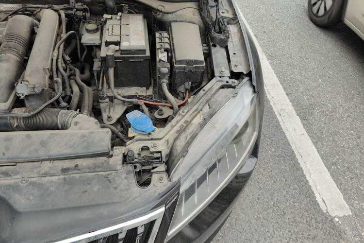 Used Skoda Superb 2018 TSI280 DSG Standard Edition China VI Engine Bay Left