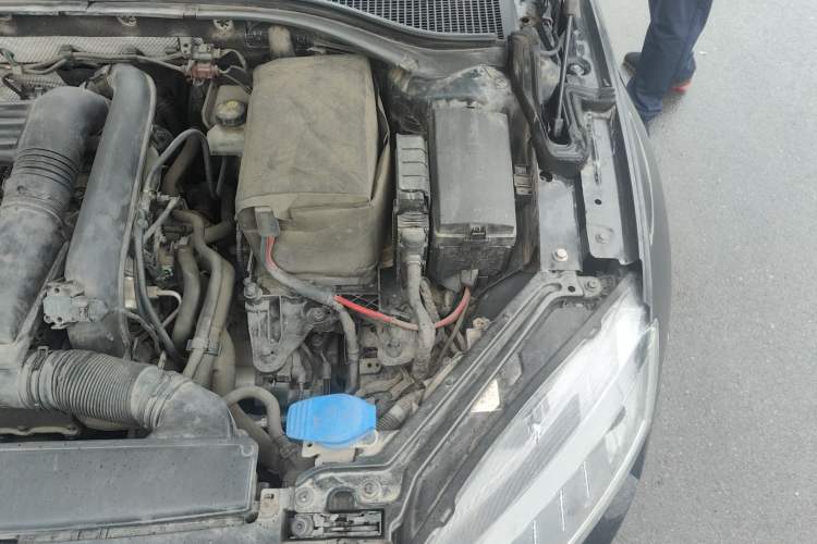 Used Skoda Superb 2018 TSI280 DSG Standard Edition China V Emission Standard Engine Bay Left