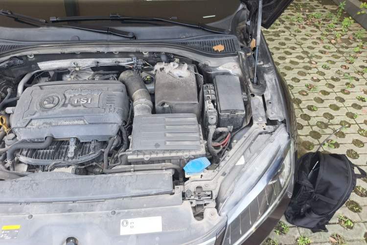Used Skoda Superb 2018 TSI330 DSG Comfort Edition China V Standard Engine Bay Left