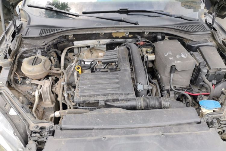 Used Skoda Superb 2018 TSI280 DSG Standard Edition China V Emission Standard Engine Bay