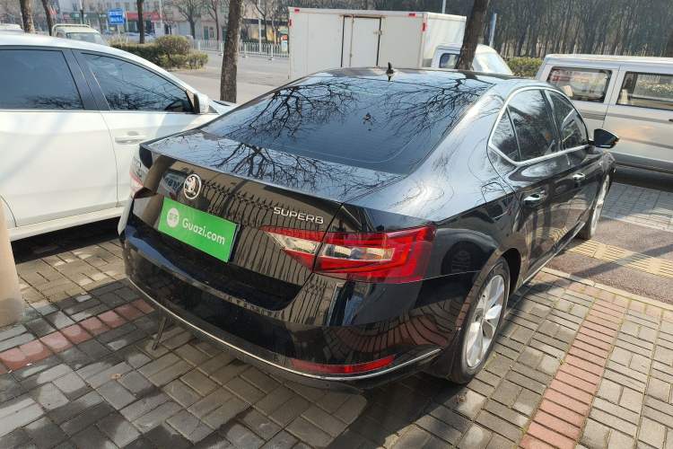 Used Skoda Superb 2018 TSI280 DSG Comfort Edition China V Standard Exterior 5