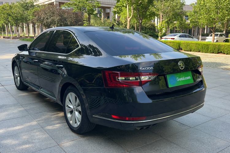 Used Skoda Superb 2018 TSI280 DSG Comfort Edition China V Standard Exterior 6