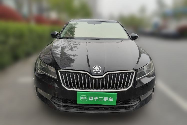 Used Skoda Superb 2018 TSI280 DSG Standard Edition China VI Front