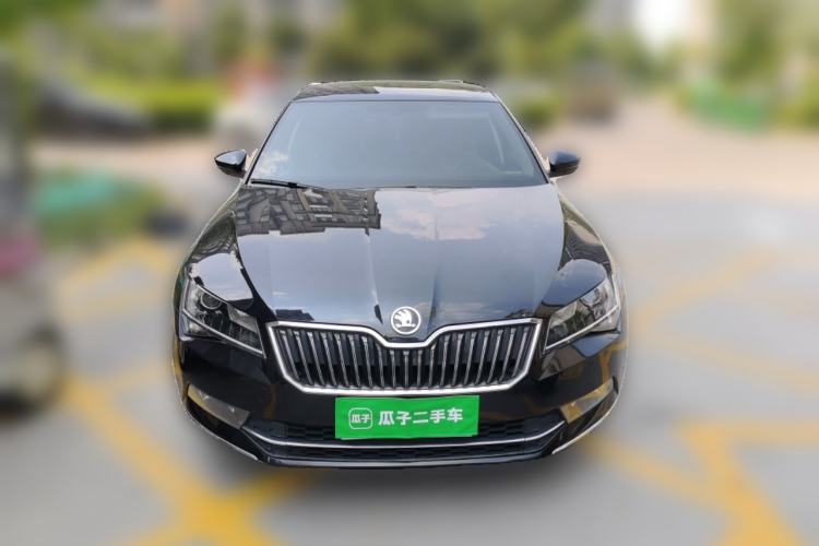 Used Skoda Superb 2018 TSI330 DSG Comfort Edition China VI Standard Front