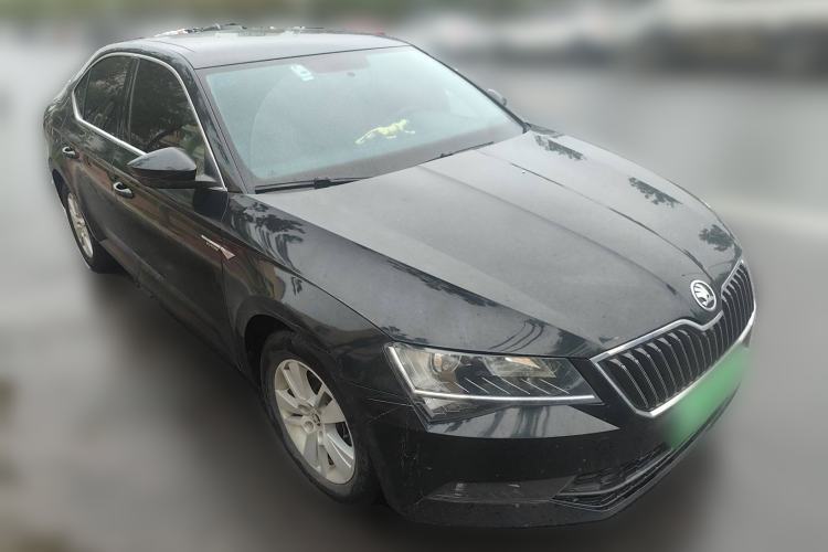 Used Skoda Superb 2018 TSI280 DSG Standard Edition China V Emission Standard Front Right 45 Deg