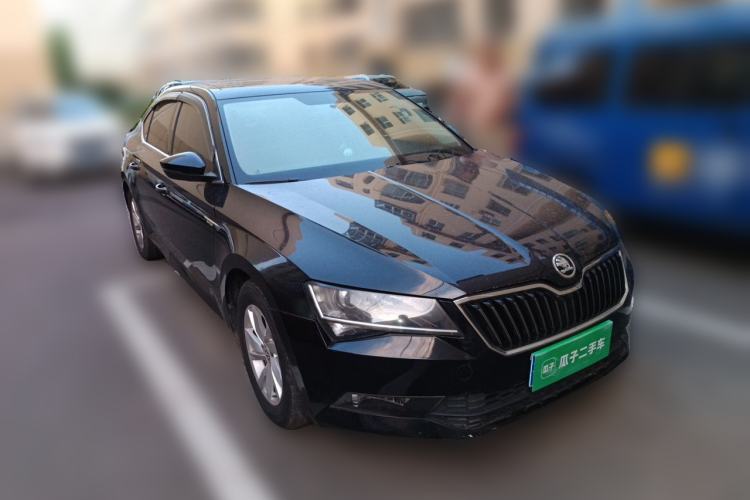 Used Skoda Superb 2018 TSI280 DSG Standard Edition China V Emission Standard Front Right 45 Deg