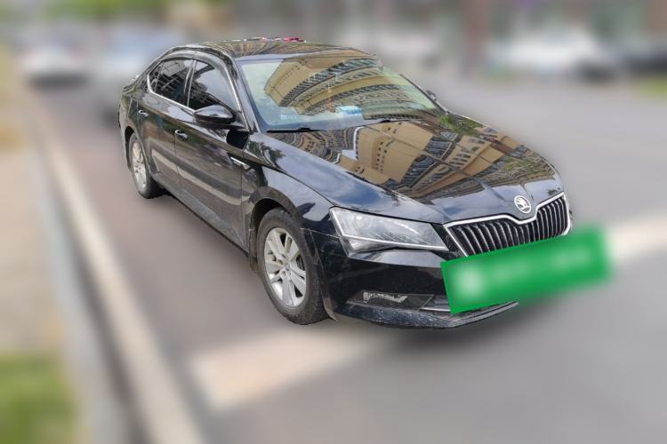 Used Skoda Superb 2018 TSI280 DSG Standard Edition China V Emission Standard Front Right 45 Deg