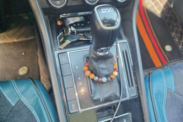 Used Skoda Superb 2018 TSI280 DSG Comfort Edition China V Standard Gear Lever