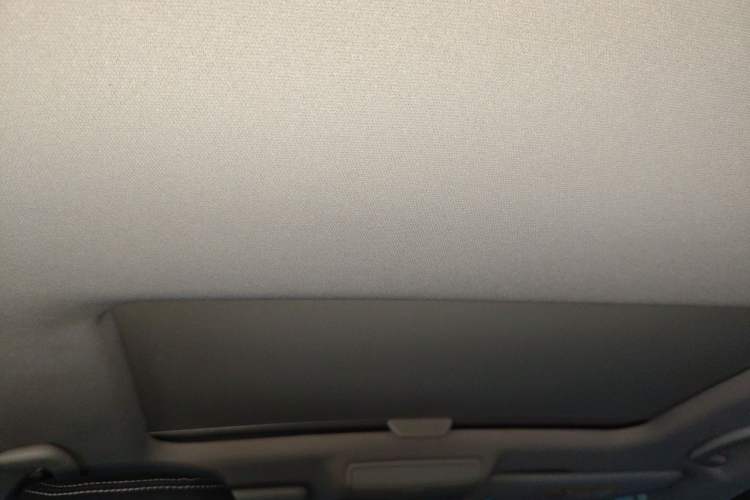 Used Skoda Superb 2018 TSI330 DSG Comfort Edition China V Standard Headliner
