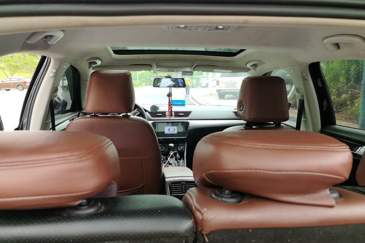 Used Skoda Superb 2018 TSI280 DSG Standard Edition China V Emission Standard Headliner