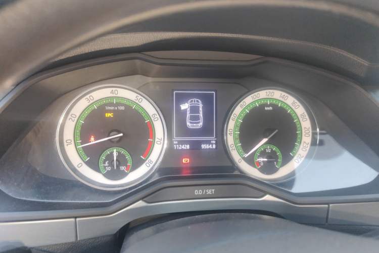 Used Skoda Superb 2018 TSI280 DSG Standard Edition China V Emission Standard Instrument Cluster