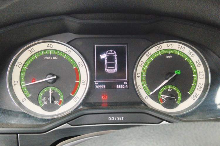 Used Skoda Superb 2018 TSI330 DSG Comfort Edition China V Standard Instrument Cluster