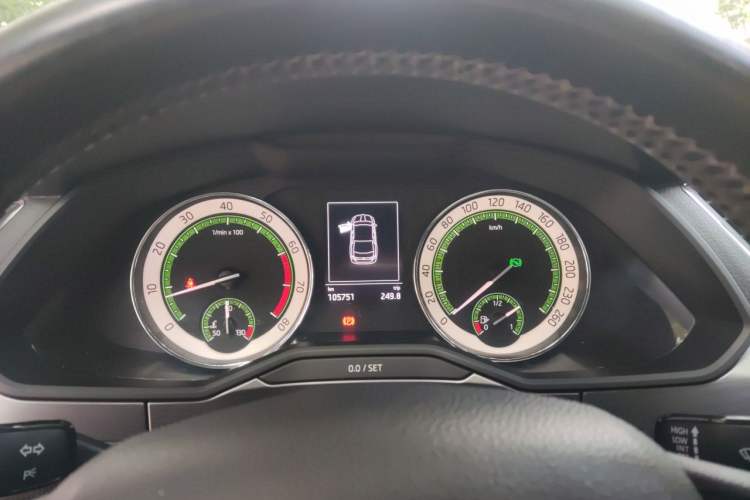 Used Skoda Superb 2018 TSI280 DSG Comfort Edition China V Standard Instrument Cluster