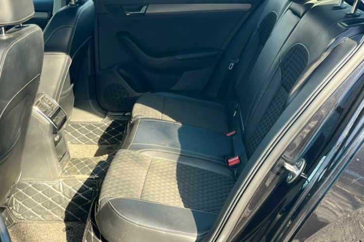 Used Skoda Superb 2018 TSI330 DSG Comfort Edition China V Standard Interior 4