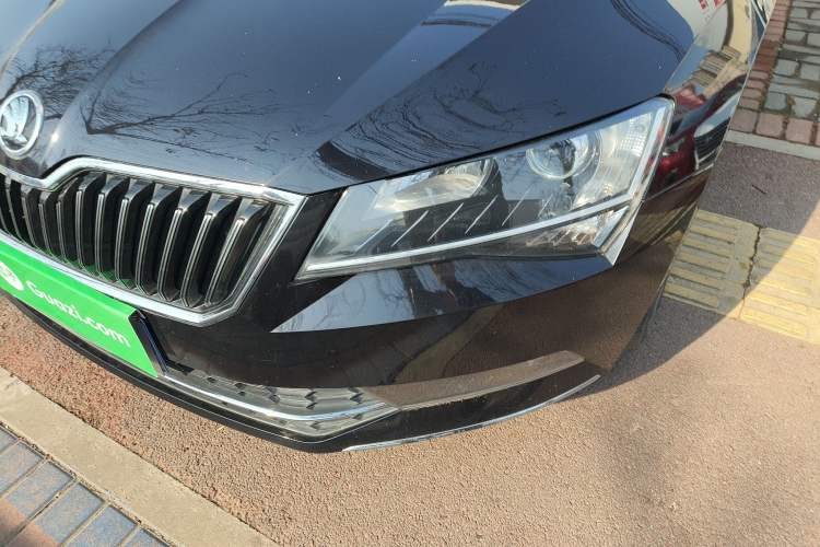 Used Skoda Superb 2018 TSI280 DSG Comfort Edition China V Standard Left Front Headlight