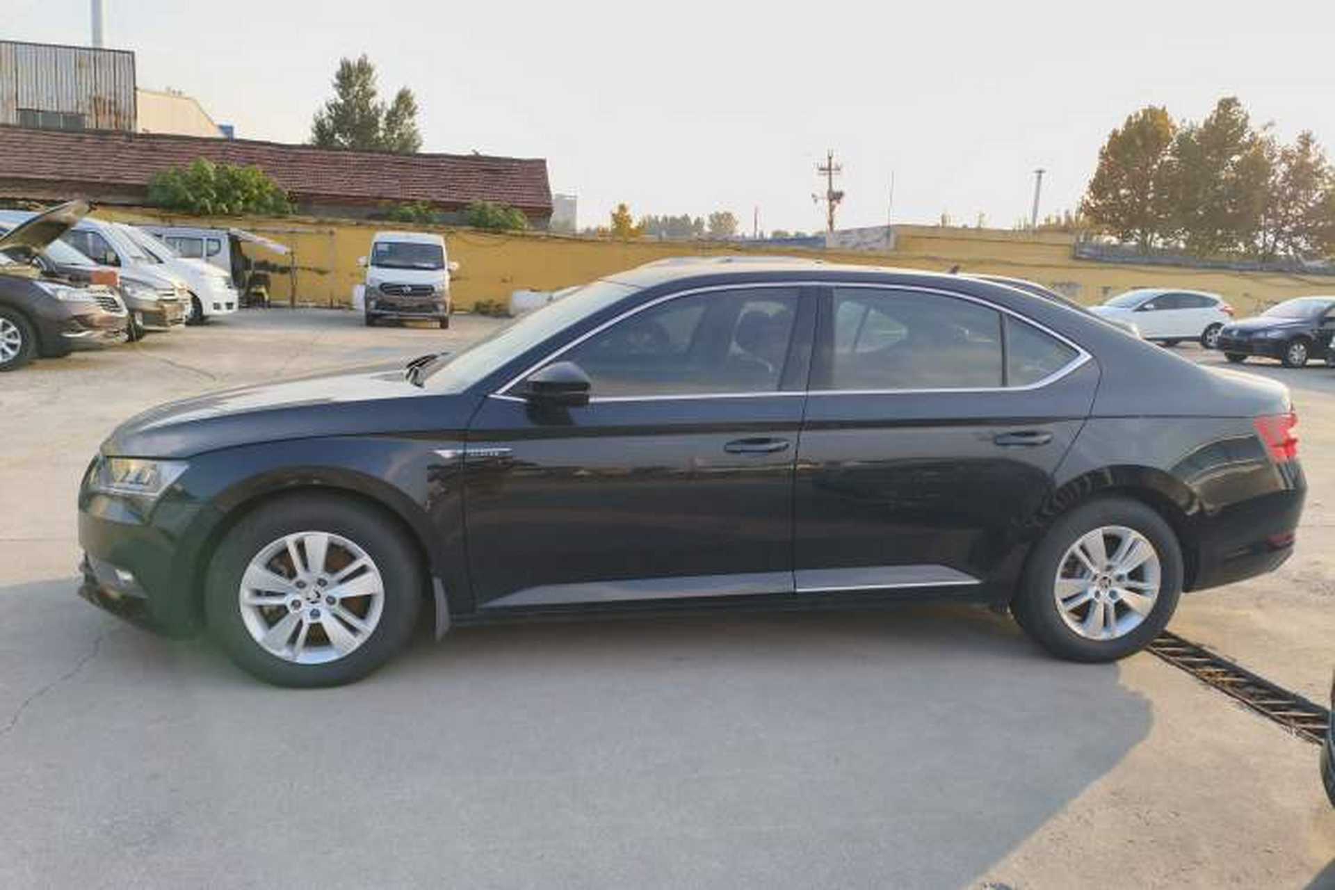 Used Skoda Superb 2018 TSI280 DSG Standard Edition China V Emission Standard Left Side