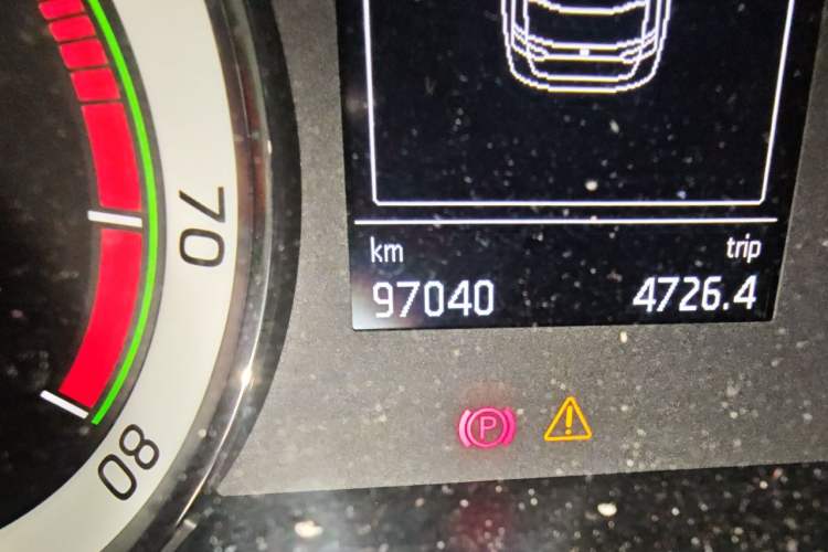 Used Skoda Superb 2018 TSI280 DSG Comfort Edition China V Standard Odometer Close Up