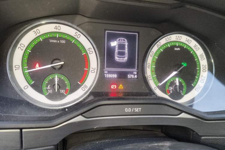 Used Skoda Superb 2018 TSI280 DSG Comfort Edition China V Standard Odometer Close Up