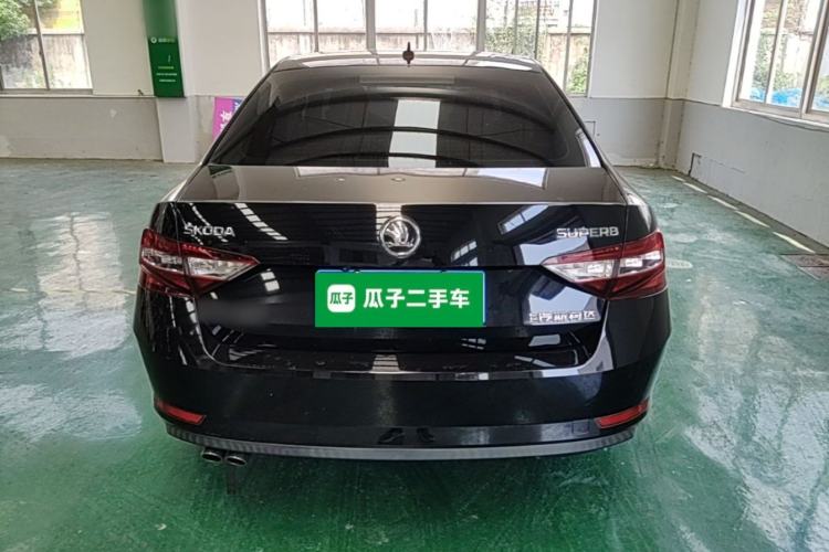 Used Skoda Superb 2018 TSI280 DSG Standard Edition China VI Rear