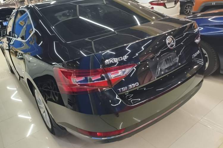 Used Skoda Superb 2018 TSI330 DSG Comfort Edition China V Standard Rear Left 45 Deg