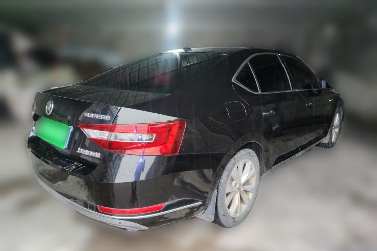 Used Skoda Superb 2018 TSI330 DSG Comfort Edition China V Standard Rear Right 45 Deg