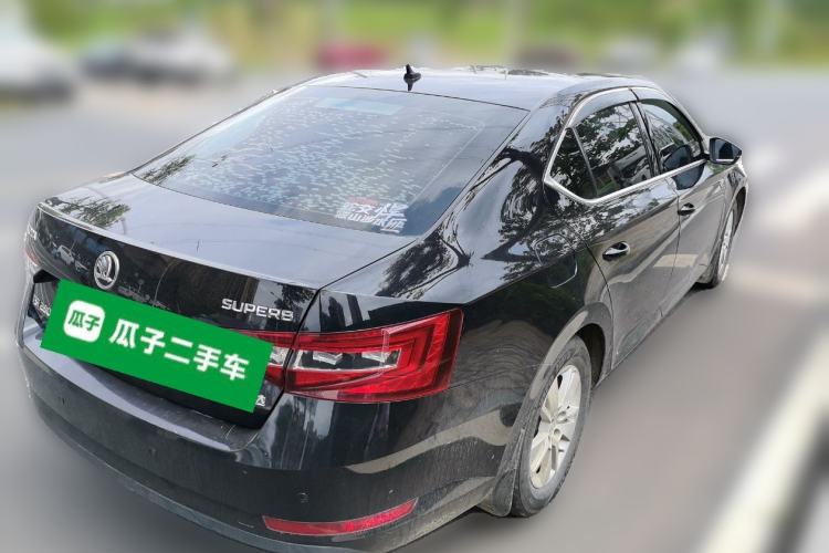 Used Skoda Superb 2018 TSI280 DSG Standard Edition China V Emission Standard Rear Right 45 Deg