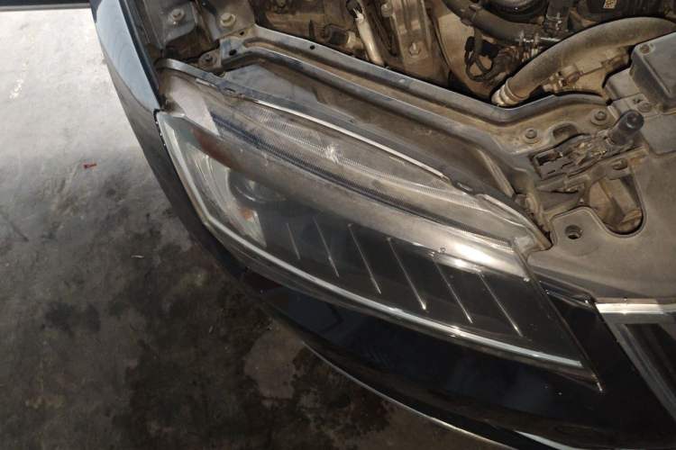 Used Skoda Superb 2018 TSI330 DSG Comfort Edition China V Standard Right Front Headlight