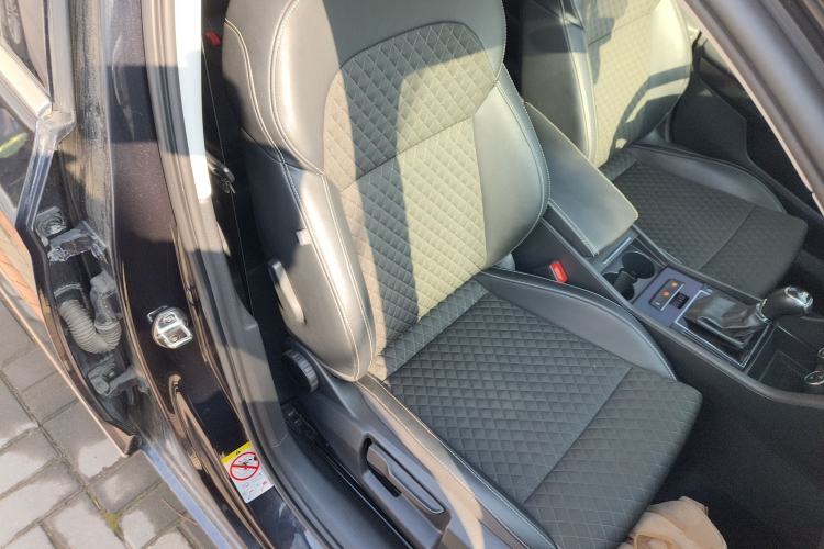 Used Skoda Superb 2018 TSI280 DSG Comfort Edition China V Standard Right Front Seat