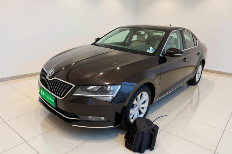 Used Skoda Superb 2018 TSI330 DSG Comfort Edition China V Standard Guazi used car, China used car export, Used car for sale, Used cars, Cheapest cars for sale